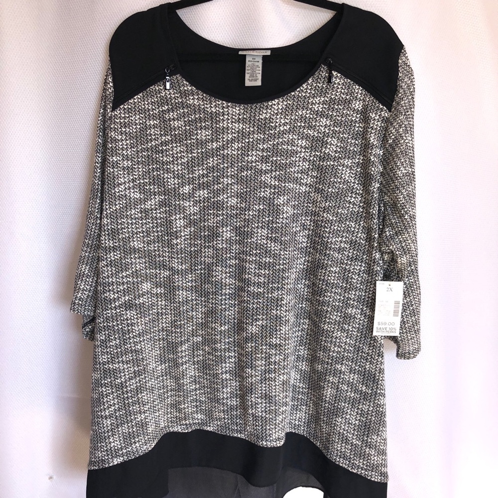 Catherines black and white blouse